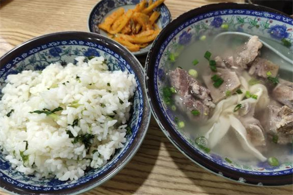 黄山饭菜骨头汤加盟
