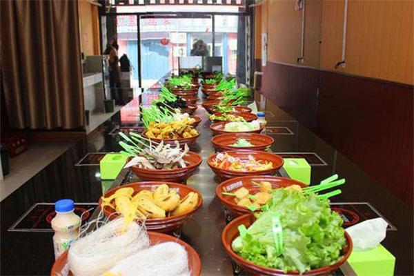 陈钢串串香旋转小火锅
