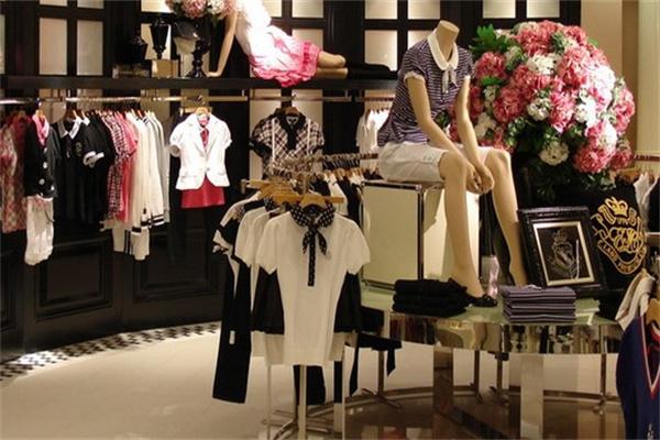 lily服装店加盟
