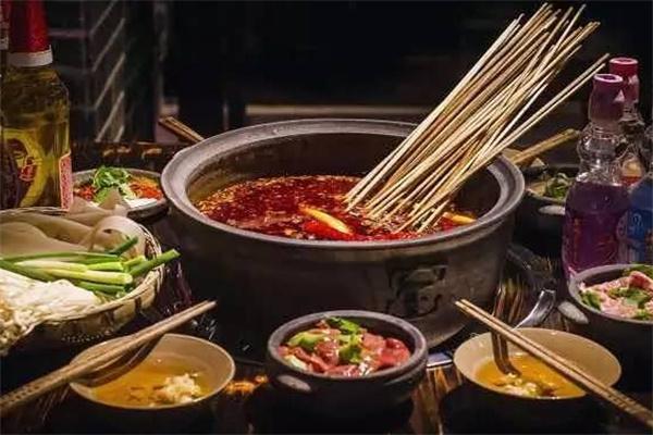 佰人王砂锅串串加盟