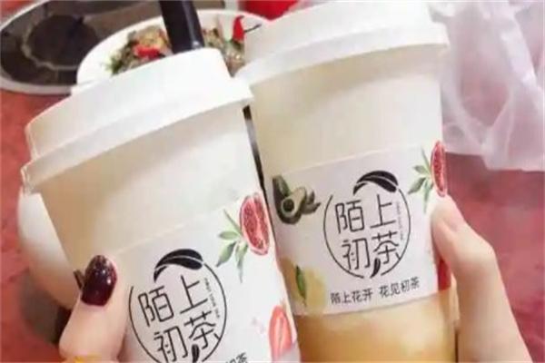 陌上初茶