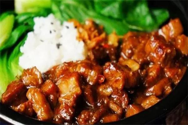 小米卤肉饭