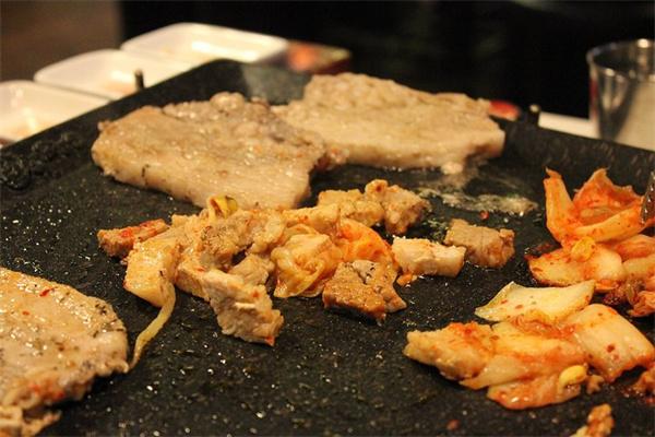 四喜瓦片烤肉片