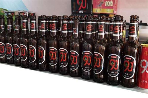 90后啤酒