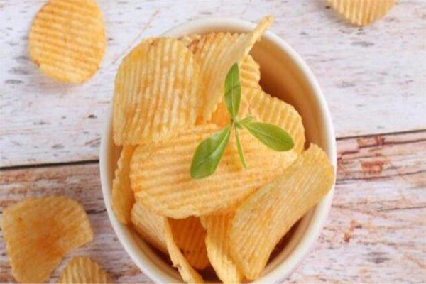 拾味零食量贩加盟