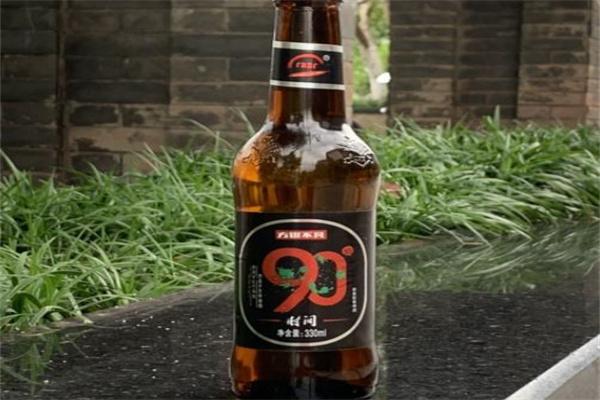 90后啤酒