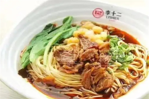 李十二中华名小吃加盟