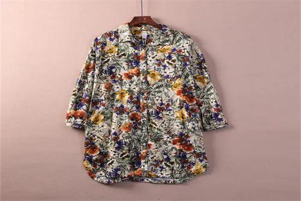 伊汇秀服饰