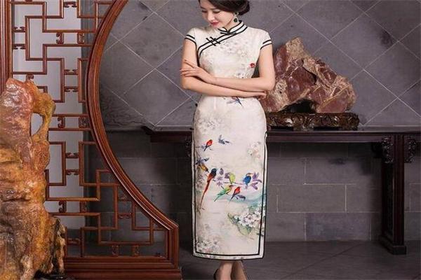 锦棠华服