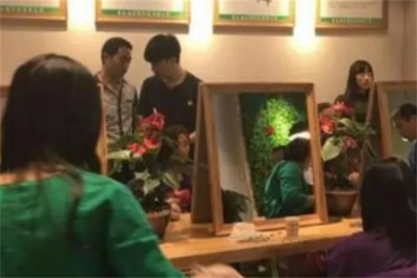 青丝馆加盟