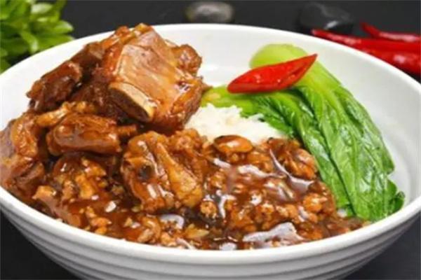 百碗香排骨米饭加盟