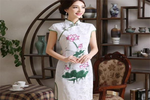 锦棠华服