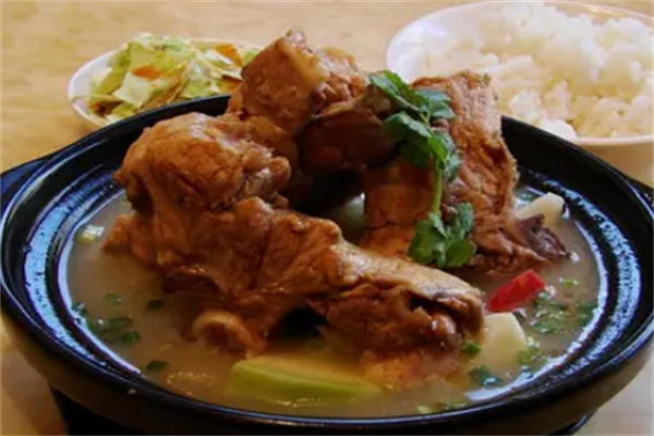 百碗香排骨米饭加盟
