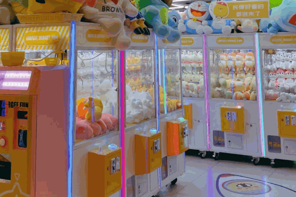沃抓抓娃娃机店