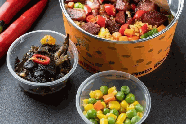 饭主播易拉罐答案炒饭