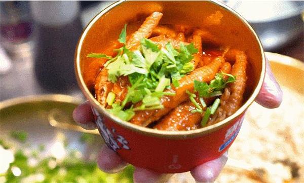 锅先森卤肉饭