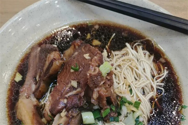 一碗羊肉面