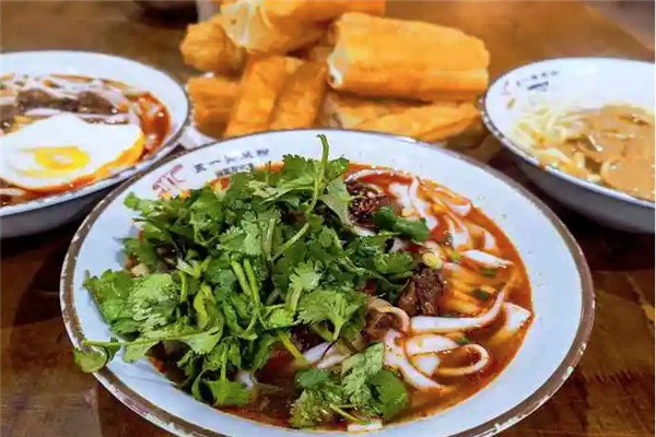 荆州五一路米粉