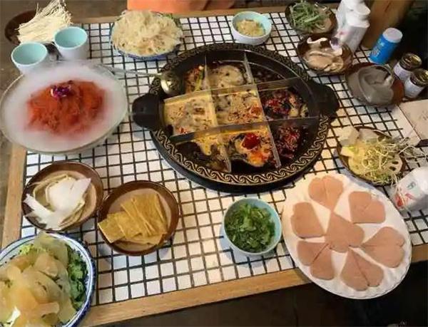 石八梯老火锅