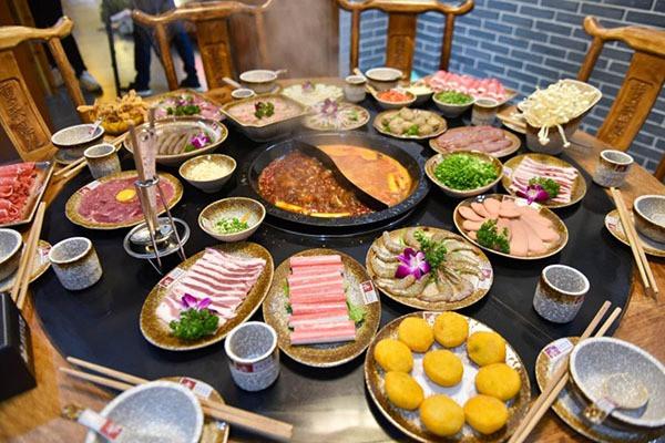 焰阳天火锅加盟