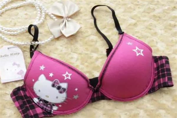 Hello kitty内衣