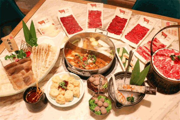 焰阳天火锅加盟