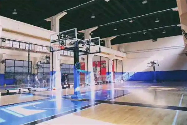 kc篮球公园