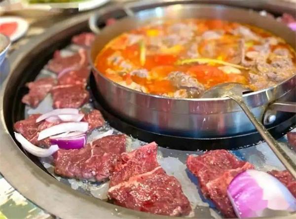 潮牛道潮汕牛肉火锅