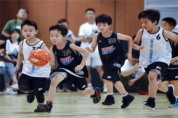AAUsports美式篮球培训俱乐部