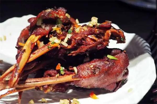 王浩儿纪六娘熟食加盟