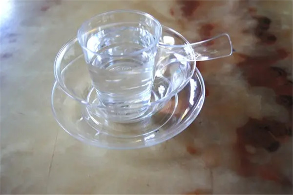 鸿泽塑业一次性餐具