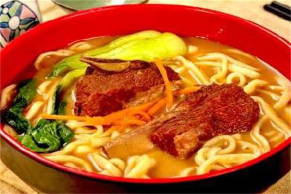 建兴面馆加盟
