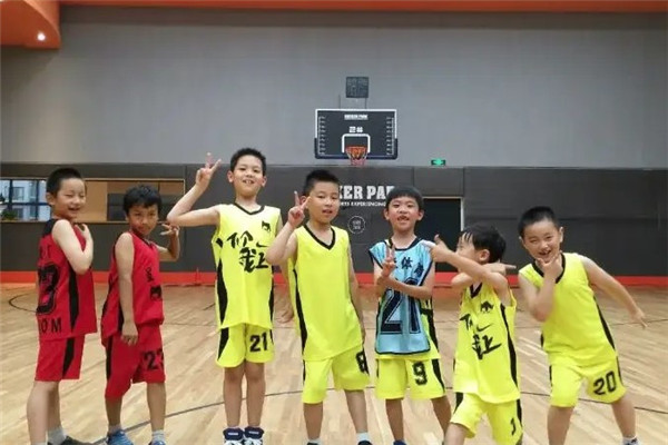 YL愿乐青少年篮球俱乐部
