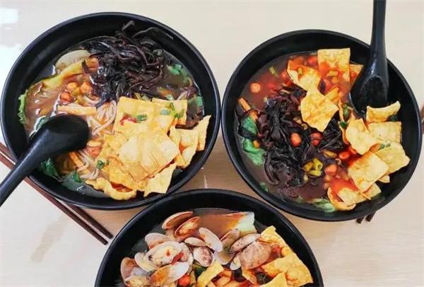 秀粉世家螺蛳粉
