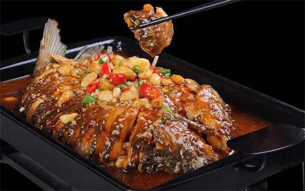 重庆万州烤鱼川湘家常菜