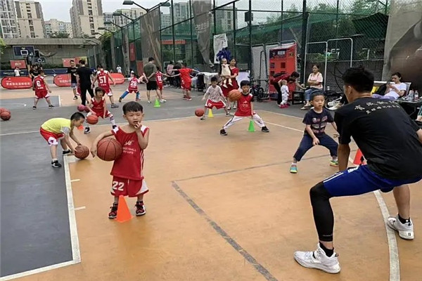 育成凯达篮球俱乐部