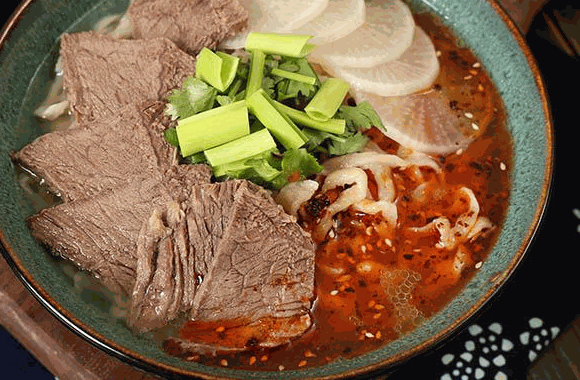 牛肉拉面费多少?