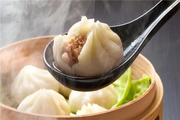 钱余昌小笼包