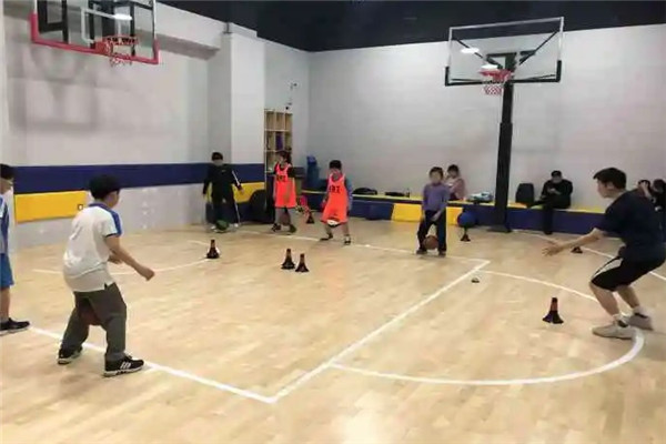 大众青幼儿篮球运动