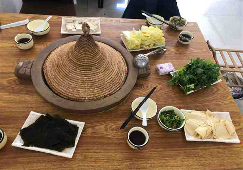 草帽石锅鱼火锅