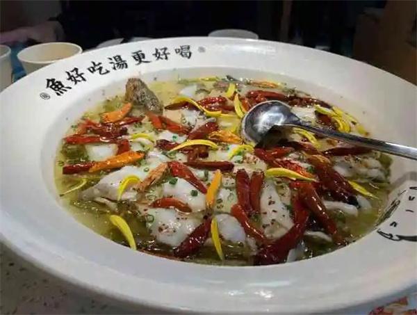 江鱼儿酸菜鱼