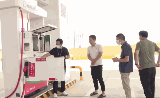 中国石化加油站