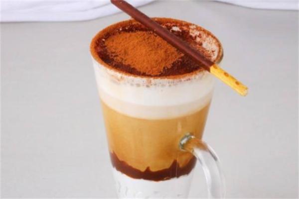鲜果香奶茶