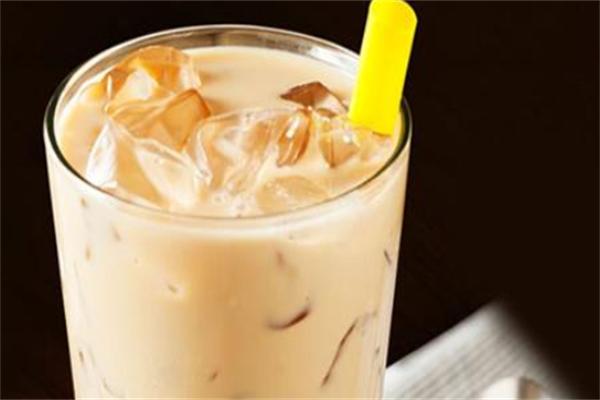 鲜果香奶茶