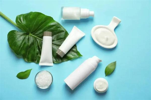 亮丽空间化妆品
