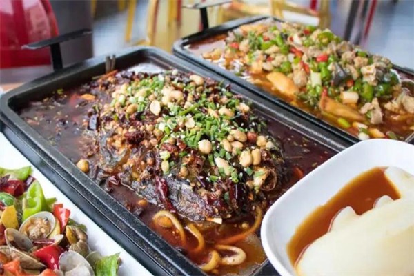 酱紫烤鱼