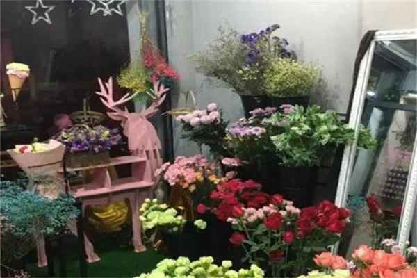 袭人鲜花加盟