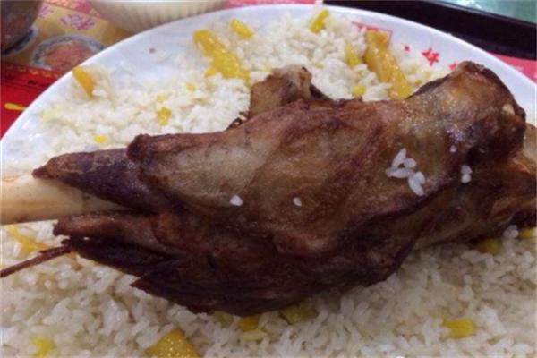 一杆旗抓饭
