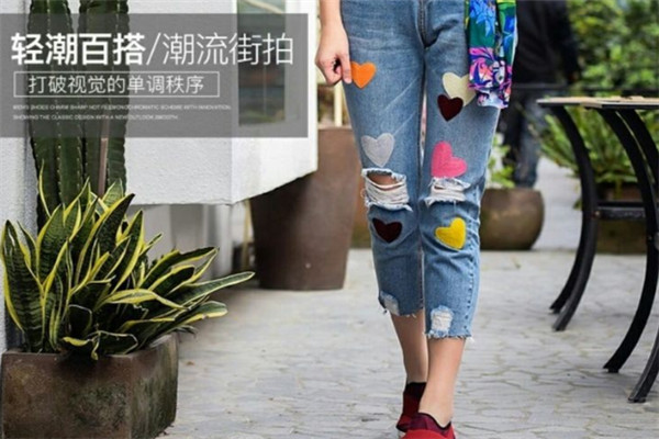 调色板女鞋加盟