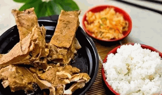 三汁酱骨饭电话是多少?